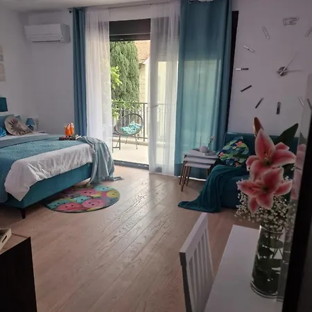 Kathisma Apartment