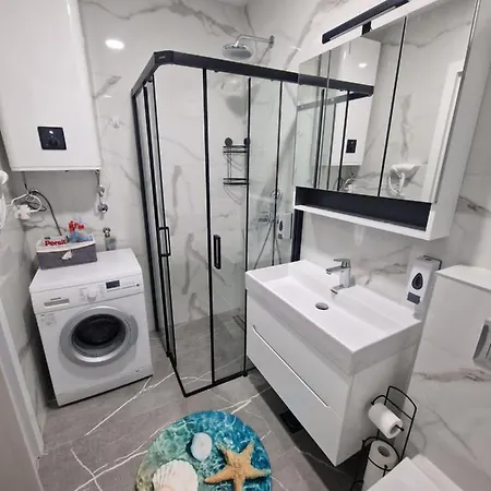 Kathisma Apartment